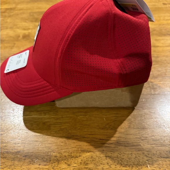 Nike Golf Tiger Woods Hat S/M Red Legacy 91 DH1344 687 Dri Fit Mesh NEW With Tag - Picture 2 of 8